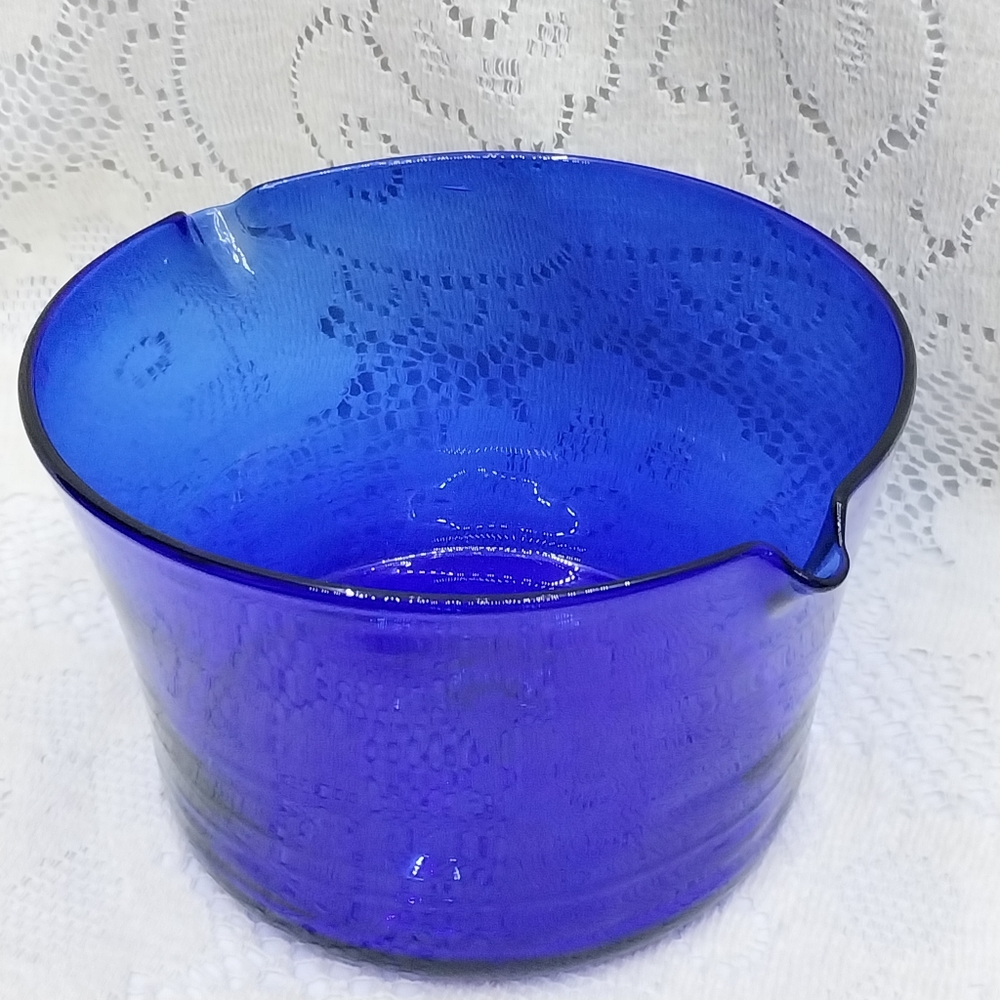 Blenko Cobalt Blue Mouth Blown Art Glass Wine Rinser Double Spout